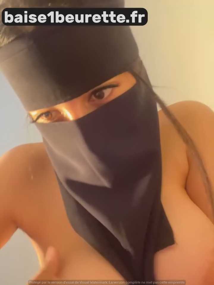 Porno Exhibe Hijabeuse partie 3